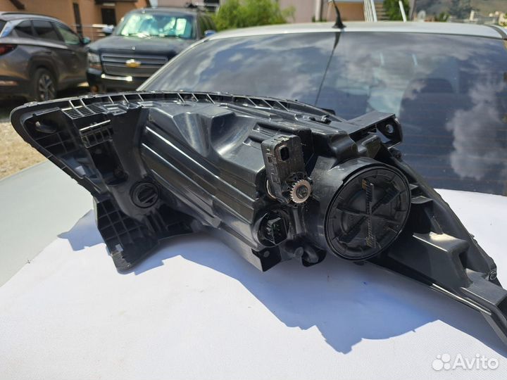 Фара передняя левая на kio rio 2016