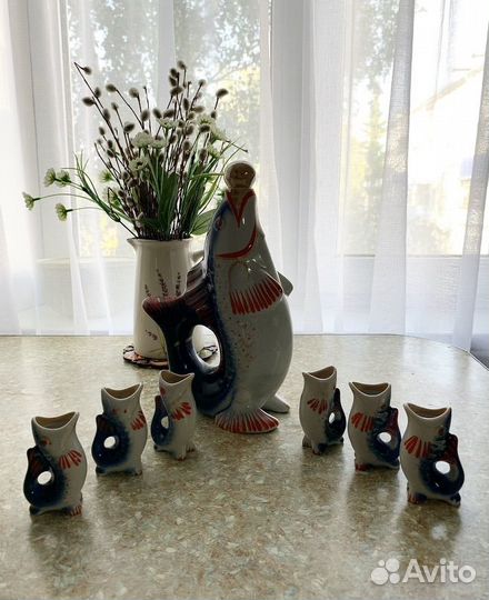 Фарфоровый графин рыба с рюмками