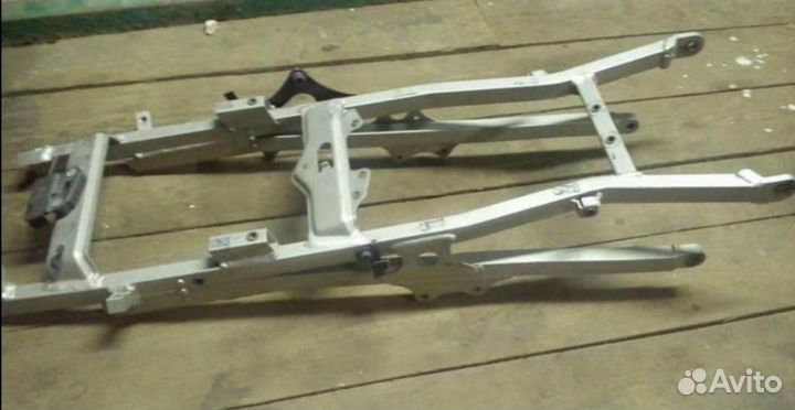 Пластик подрамника бугель kawasaki zx6r 636 600