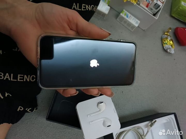 iPhone 11 Pro, 512 ГБ