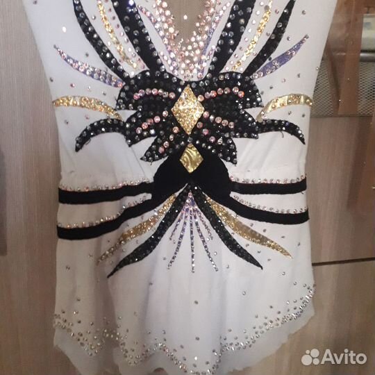 Купальник для х/г на 6-7лет