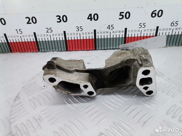 Кронштейн двигателя Peugeot 5008 2010 1807HS