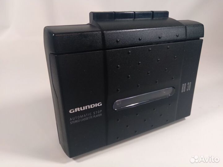 Кассетный плеер Grundig BB 38. Есть видео работы