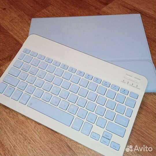 Чехол для планшета с клавиатурой