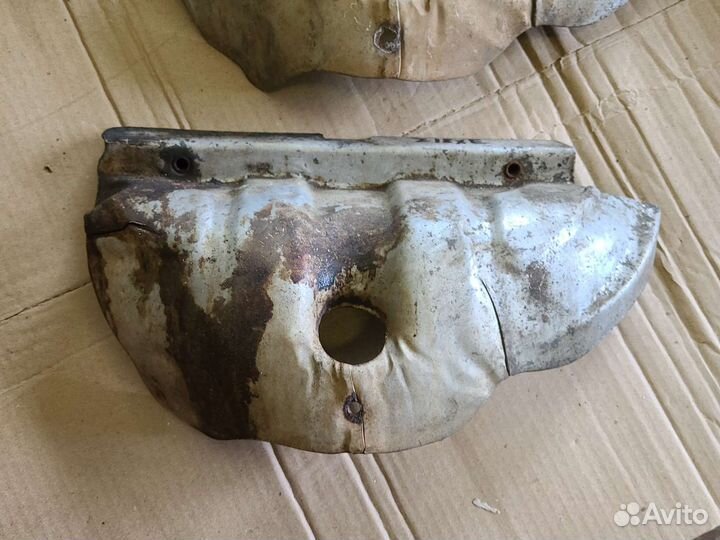 Кожух выпускного коллектора Opel Astra G Vectra B