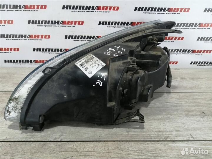 Фара правая Форд Фокус 2