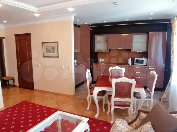 2-к. квартира, 92 м², 15/16 эт.