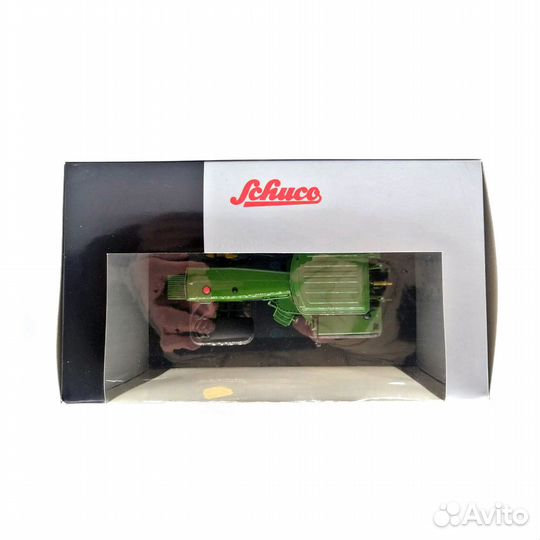 Модель Schuco 450764500 John Deere 4955 1:32