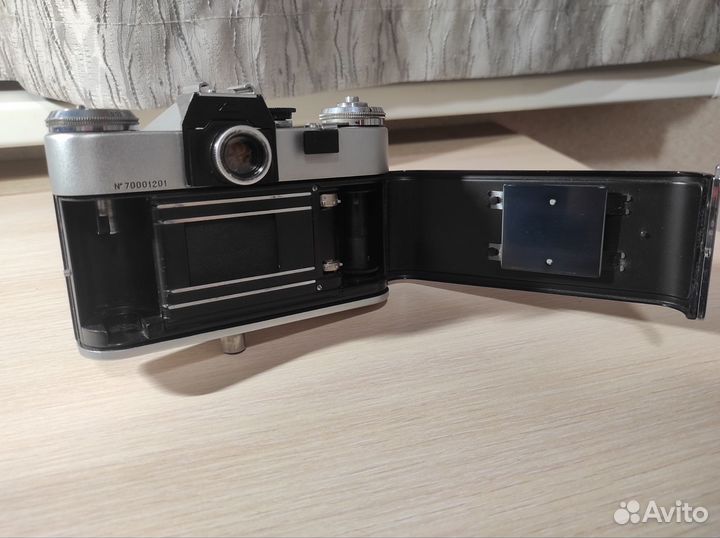 Фотоаппарат zenit ES в хорошем состоянии