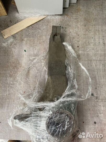 Передний левый кулак Rаnge Rover L405 L494