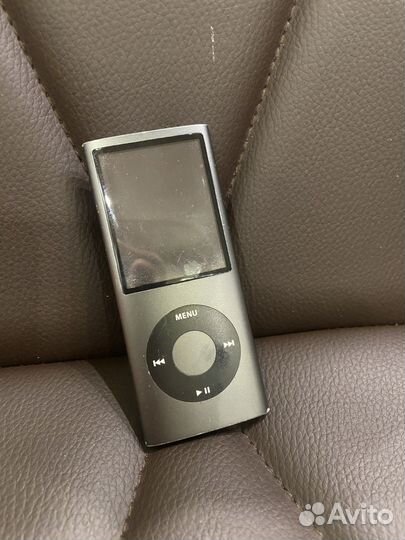 Плеер iPod nano 4-го поколения 8 гб