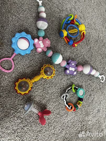 Игрушки для малышей