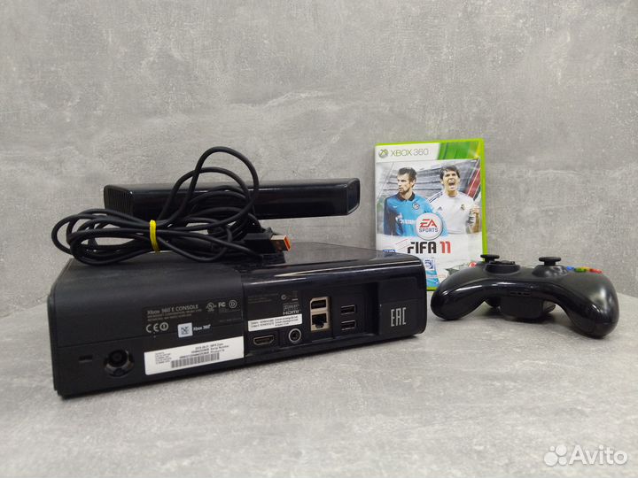 Игровая приставка Microsoft Xbox 360 E + Сенсор