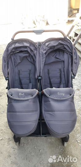 Прогулочная коляска для двойни