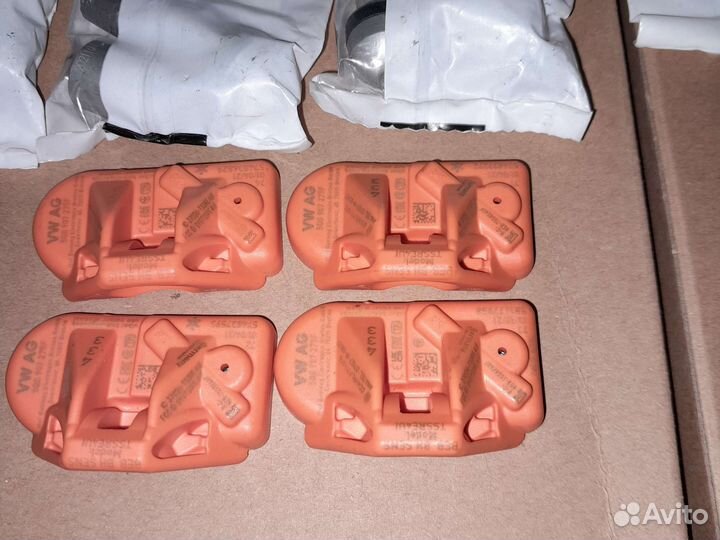 Датчик давления воздуха в шине