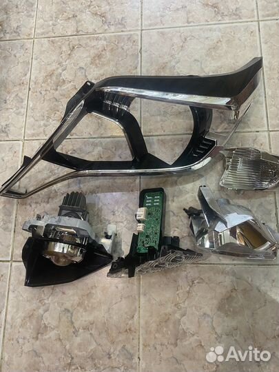 Светодиодный модуль левой фары