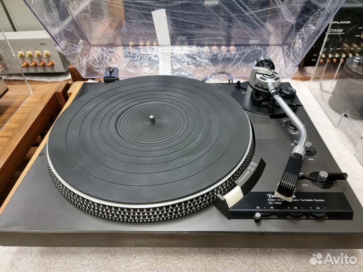 Technics SL-1900 проигрыватель винила 100v