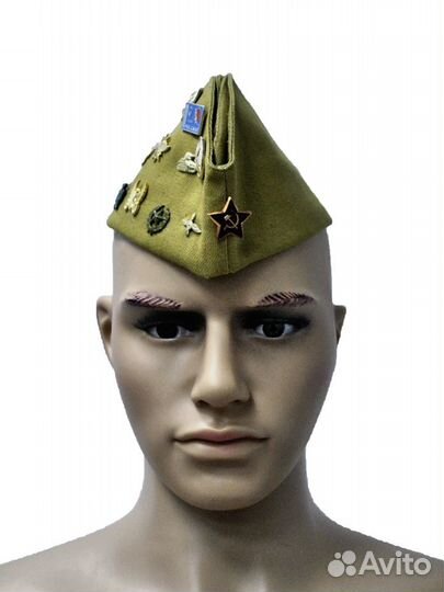 Пилотка солдатская со значками