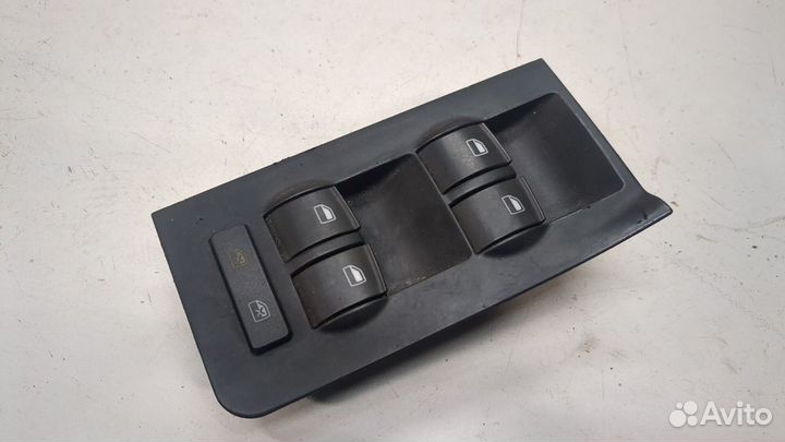 Кнопка стеклоподъемника Audi A6 (C6), 2008