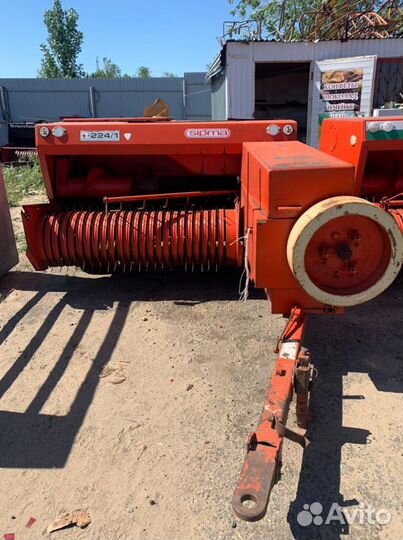 Пресс-подборщик Sipma Z224/1, 1998