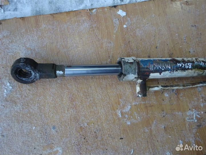 Гидроцилиндр стрелы барс мумс-11