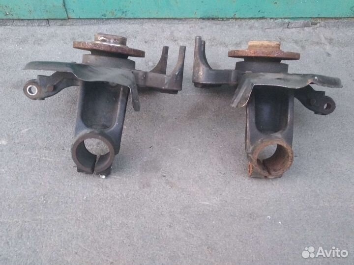 Поворотный кулак VW Polo/Skoda Fabia разборка