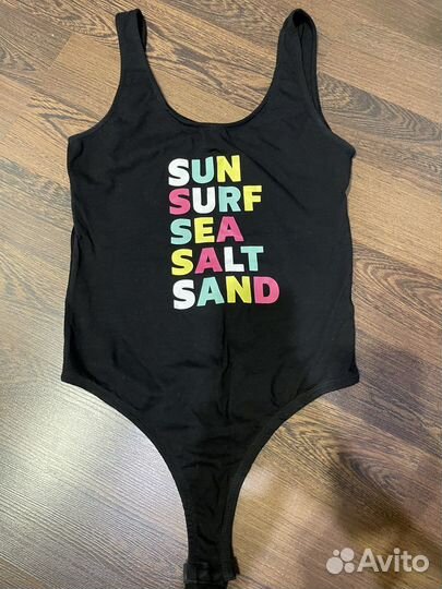 Отдам даром женские вещи xs-s