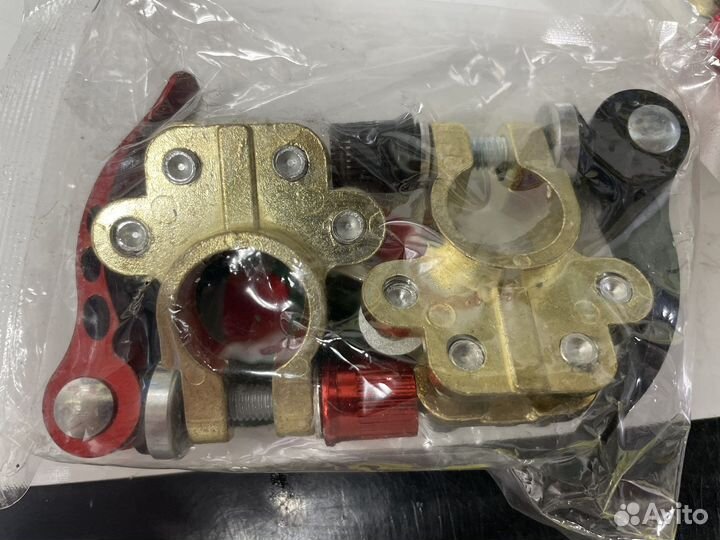 Клемма аккумуляторная