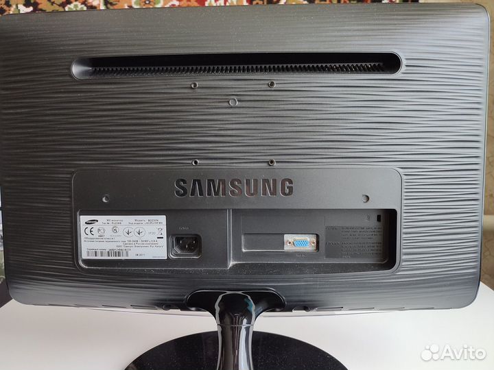 Samsung B2230