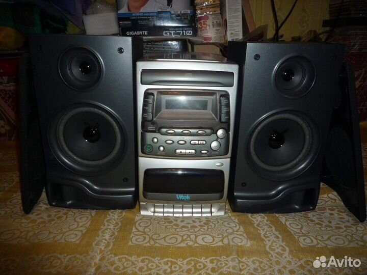 Музыкальный центр Vitek VT-3483