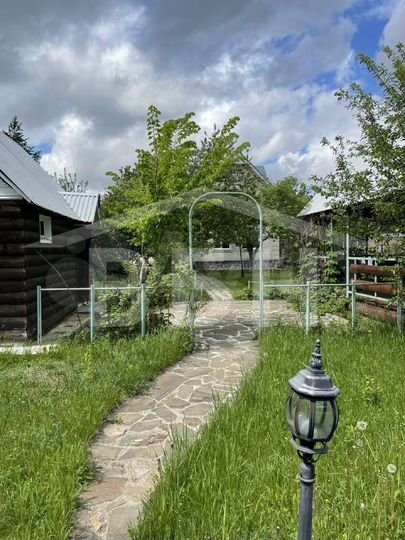 Коттедж 235 м² на участке 16 сот.