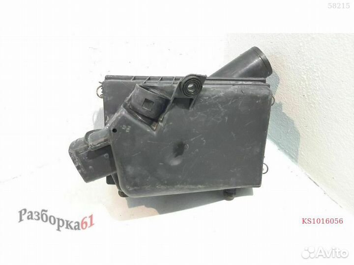 Корпус воздушного фильтра skoda felicia 1.6 AEE