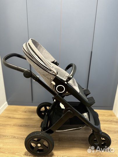 Прогулочная коляска stokke trailz