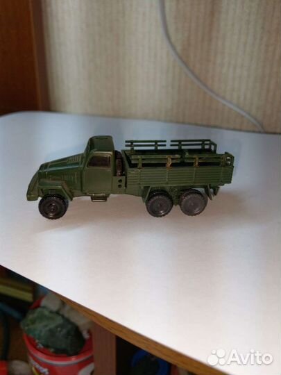 Детская игрушка машинка гдр