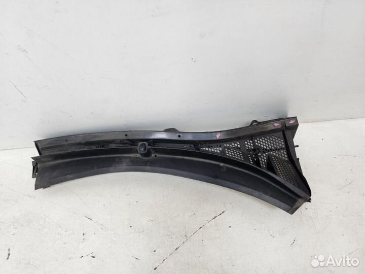 Жабо правое Mazda 3 BL 2008-2013