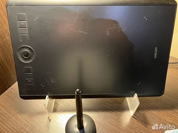 Wacom intuos pro medium PTH-660