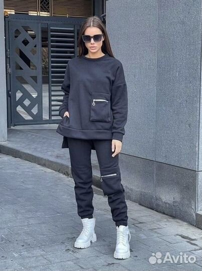 Новый костюм 2-ка на флисе 46-48