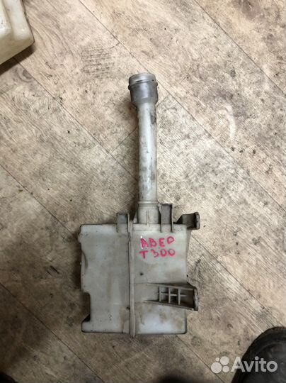 Бачок омывателя Chevrolet Aveo t300