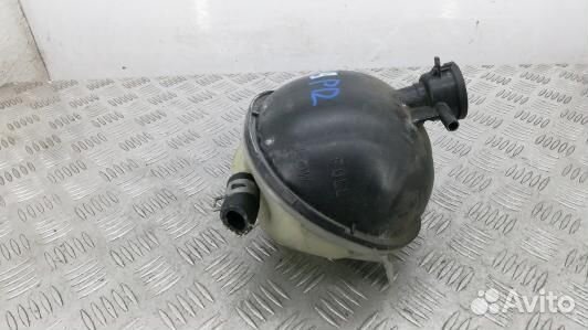 Бачок расширительный toyota corolla E12 (99P12NP01