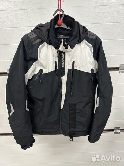 Снегоходный костюм