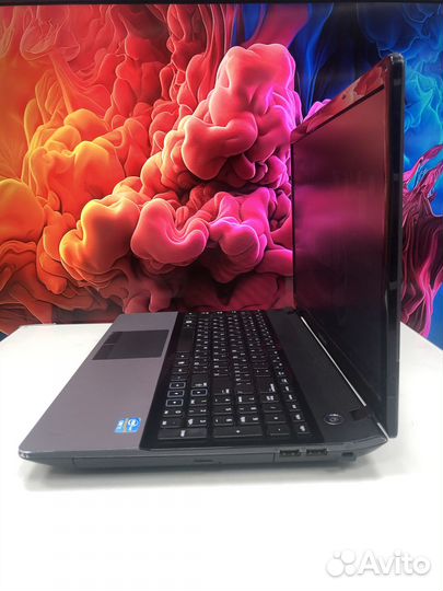 Ноутбук Samsung i5-2450M/6GB/1TB/Nvidia 520M 1GB