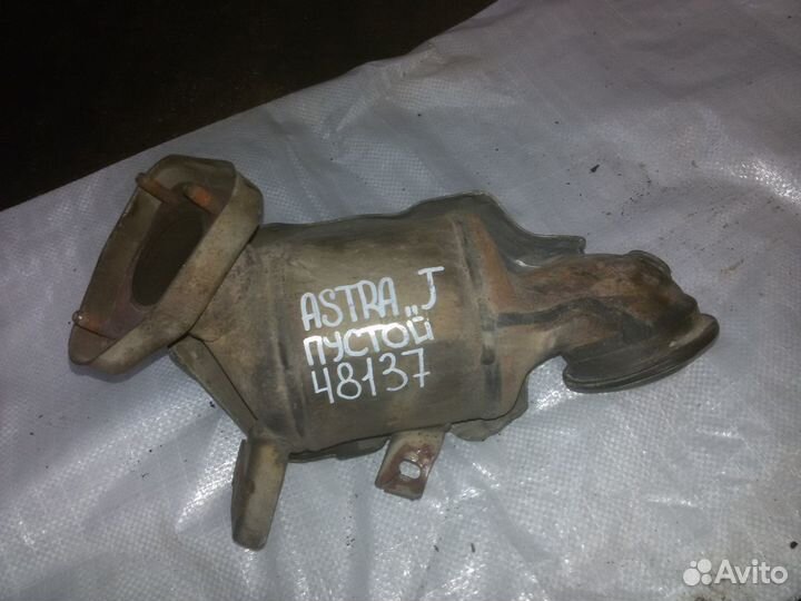 Глушитель резонатор коллектор Opel Astra J A14NET