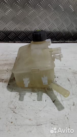 Бачок расширительный Renault Megane 3