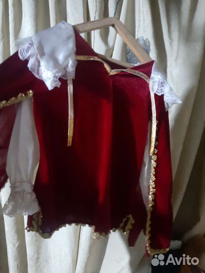 Костюм карнавальный