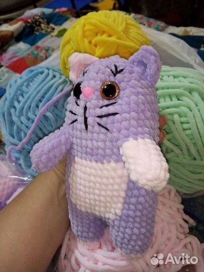 Кот плюшечка