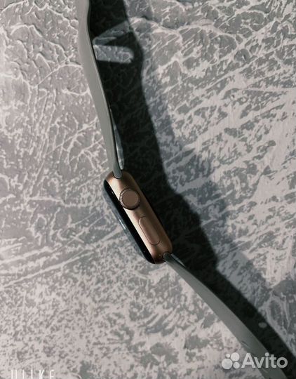 Смарт часы Apple Watch 3 38 как новые