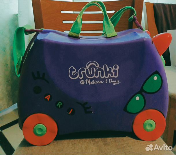 Детский чемодан trunki