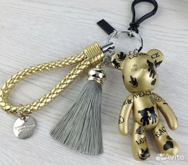 Брелок для ключей Мрачные медведь золотой