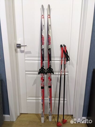 Беговые лыжи