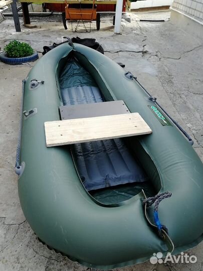 Надувная лодка пвх бу 2х местная